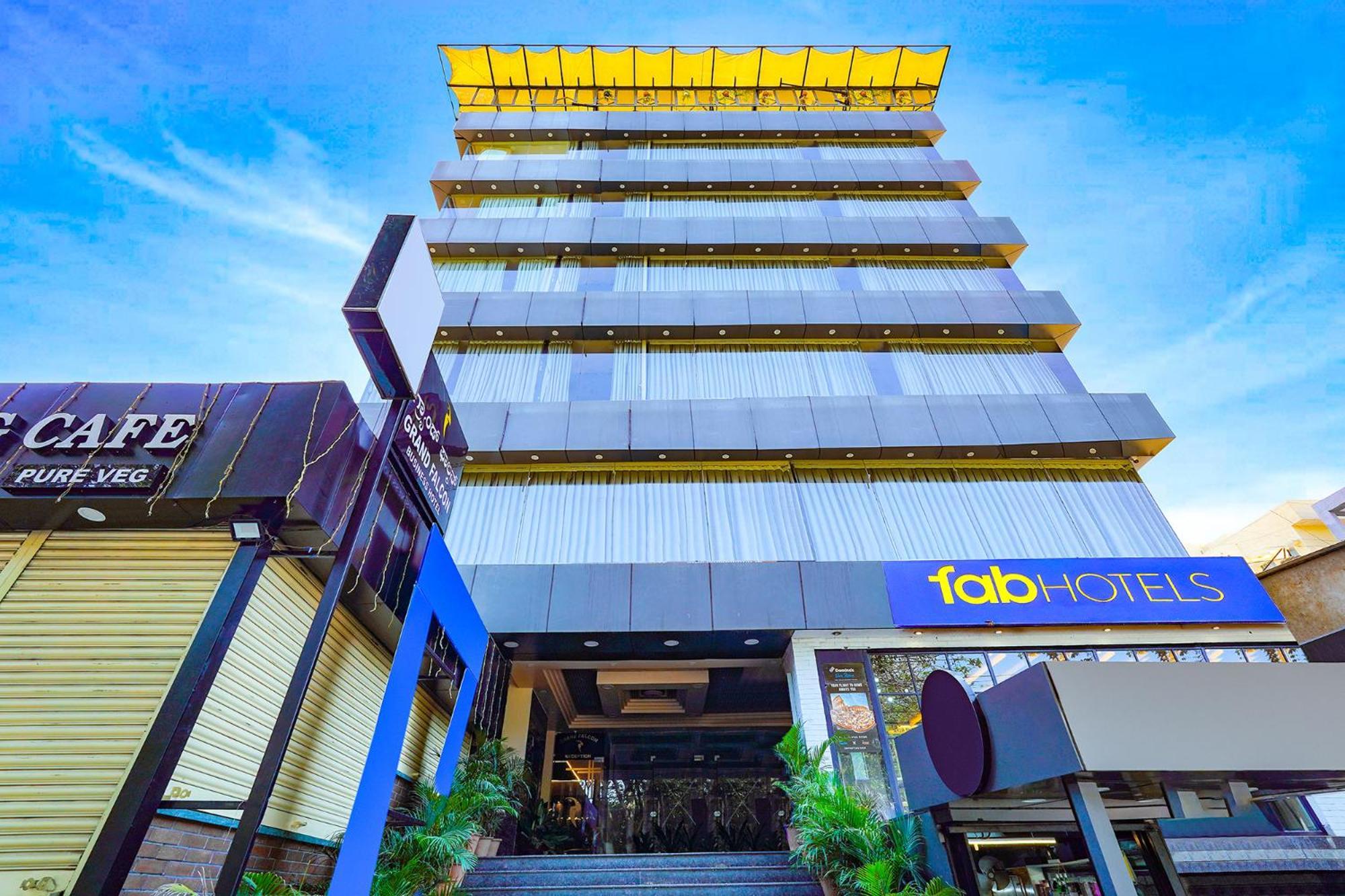 Fabhotel Grand Falcon Bangalore Luaran gambar